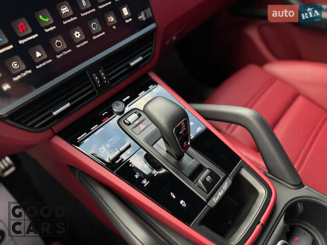 Серый Порше Cayenne Coupe, объемом двигателя 4 л и пробегом 5 тыс. км за 233000 $, фото 35 на Automoto.ua