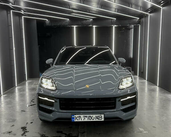 Серый Порше Cayenne Coupe, объемом двигателя 3.98 л и пробегом 43 тыс. км за 145000 $, фото 17 на Automoto.ua