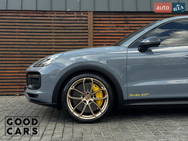 Серый Порше Cayenne Coupe, объемом двигателя 4 л и пробегом 5 тыс. км за 233000 $, фото 12 на Automoto.ua