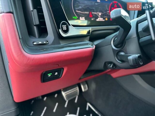 Серый Порше Cayenne Coupe, объемом двигателя 4 л и пробегом 8 тыс. км за 269900 $, фото 59 на Automoto.ua