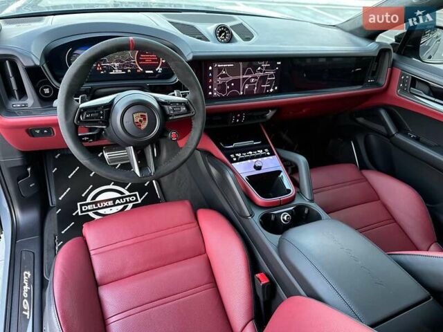 Серый Порше Cayenne Coupe, объемом двигателя 4 л и пробегом 8 тыс. км за 269900 $, фото 51 на Automoto.ua