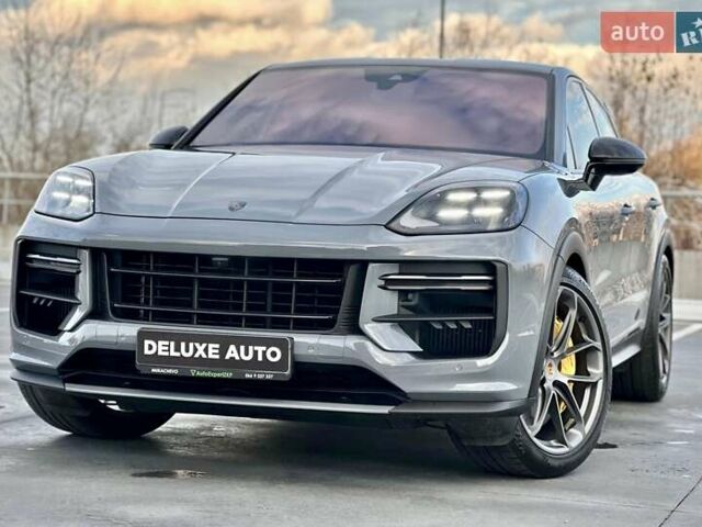 Серый Порше Cayenne Coupe, объемом двигателя 4 л и пробегом 8 тыс. км за 269900 $, фото 18 на Automoto.ua