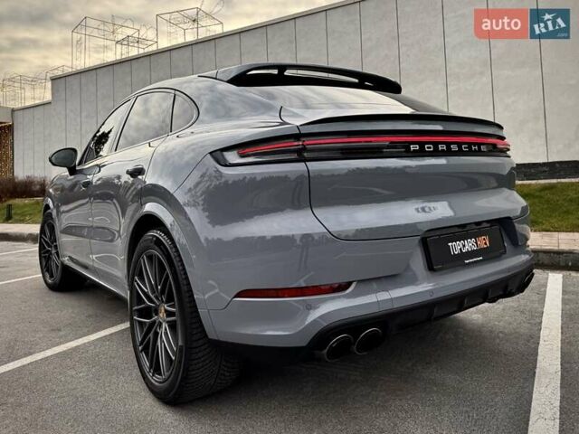 Серый Порше Cayenne Coupe, объемом двигателя 3 л и пробегом 31 тыс. км за 137700 $, фото 12 на Automoto.ua