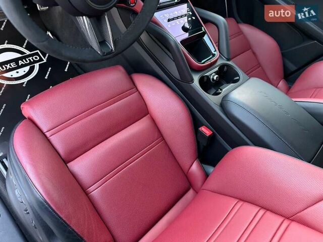 Серый Порше Cayenne Coupe, объемом двигателя 4 л и пробегом 8 тыс. км за 269900 $, фото 46 на Automoto.ua