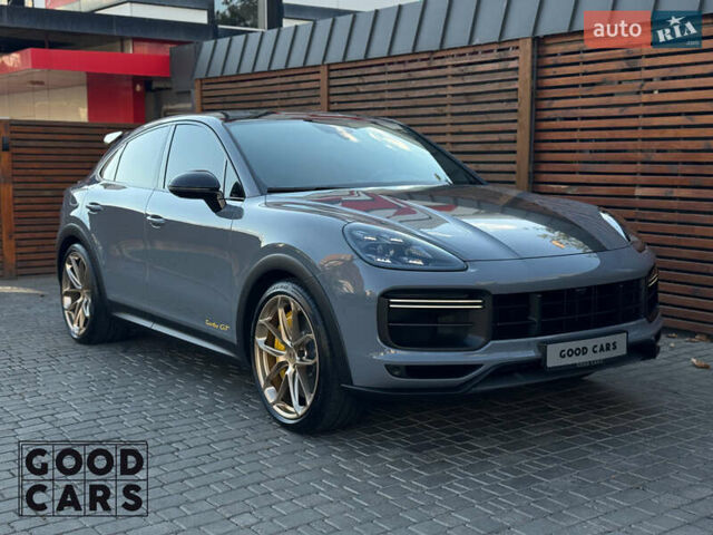 Серый Порше Cayenne Coupe, объемом двигателя 4 л и пробегом 5 тыс. км за 233000 $, фото 9 на Automoto.ua