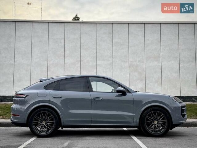 Серый Порше Cayenne Coupe, объемом двигателя 3 л и пробегом 31 тыс. км за 137700 $, фото 22 на Automoto.ua