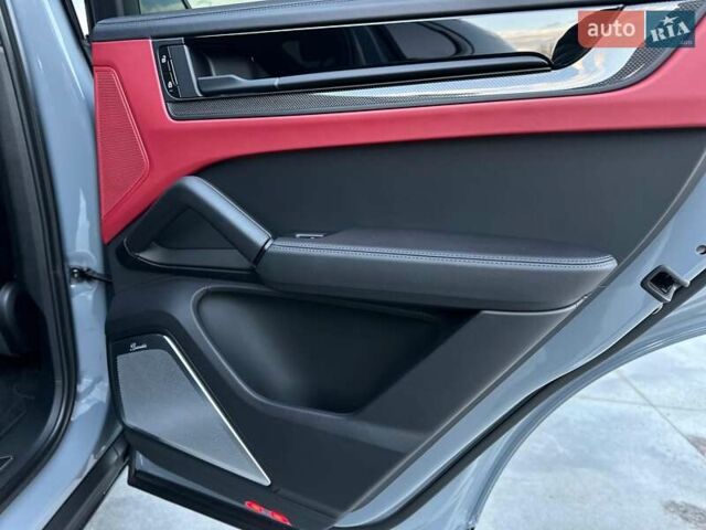 Серый Порше Cayenne Coupe, объемом двигателя 4 л и пробегом 8 тыс. км за 269900 $, фото 72 на Automoto.ua