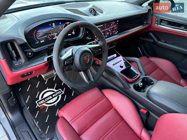 Серый Порше Cayenne Coupe, объемом двигателя 4 л и пробегом 8 тыс. км за 269900 $, фото 48 на Automoto.ua