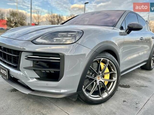 Серый Порше Cayenne Coupe, объемом двигателя 4 л и пробегом 8 тыс. км за 269900 $, фото 19 на Automoto.ua