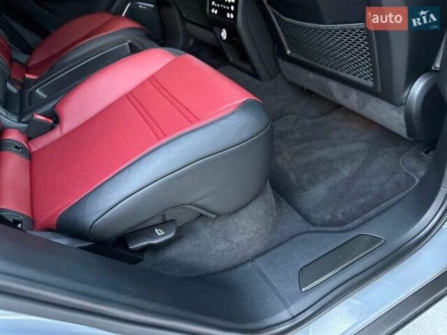 Серый Порше Cayenne Coupe, объемом двигателя 4 л и пробегом 8 тыс. км за 269900 $, фото 70 на Automoto.ua