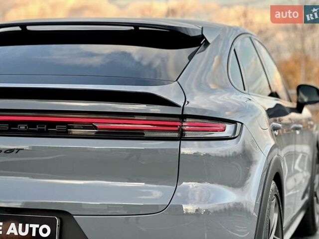 Серый Порше Cayenne Coupe, объемом двигателя 4 л и пробегом 8 тыс. км за 269900 $, фото 7 на Automoto.ua