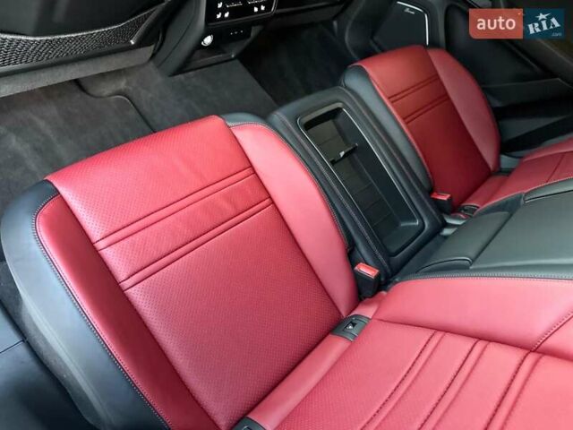 Серый Порше Cayenne Coupe, объемом двигателя 4 л и пробегом 8 тыс. км за 269900 $, фото 52 на Automoto.ua