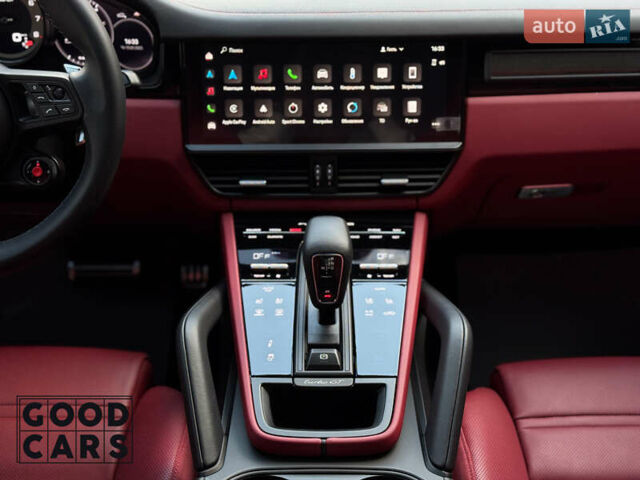 Серый Порше Cayenne Coupe, объемом двигателя 4 л и пробегом 5 тыс. км за 233000 $, фото 45 на Automoto.ua