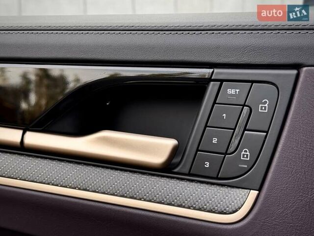 Серый Порше Cayenne Coupe, объемом двигателя 3 л и пробегом 31 тыс. км за 137700 $, фото 54 на Automoto.ua