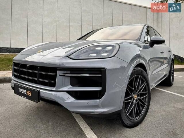 Серый Порше Cayenne Coupe, объемом двигателя 3 л и пробегом 31 тыс. км за 137700 $, фото 4 на Automoto.ua