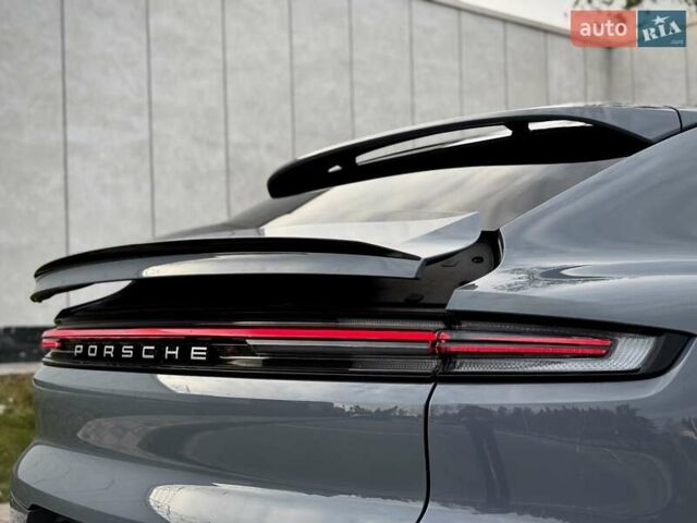 Серый Порше Cayenne Coupe, объемом двигателя 3 л и пробегом 31 тыс. км за 137700 $, фото 15 на Automoto.ua