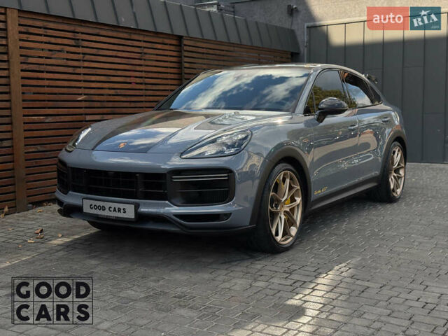Серый Порше Cayenne Coupe, объемом двигателя 4 л и пробегом 5 тыс. км за 233000 $, фото 3 на Automoto.ua