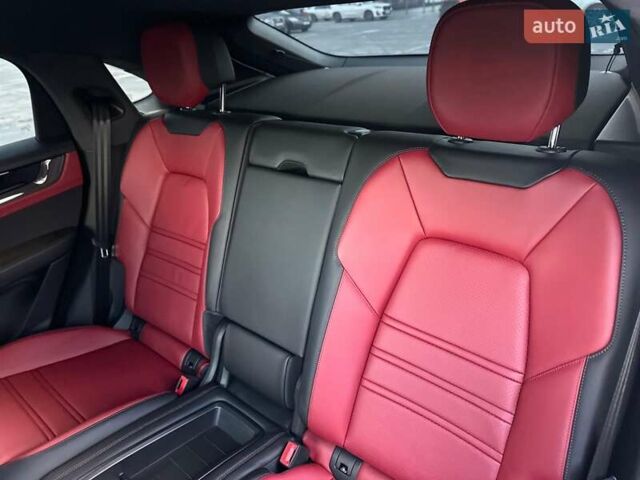 Серый Порше Cayenne Coupe, объемом двигателя 4 л и пробегом 8 тыс. км за 269900 $, фото 63 на Automoto.ua