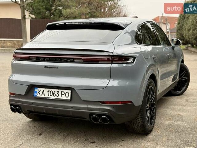 Серый Порше Cayenne Coupe, объемом двигателя 3 л и пробегом 26 тыс. км за 135555 $, фото 6 на Automoto.ua