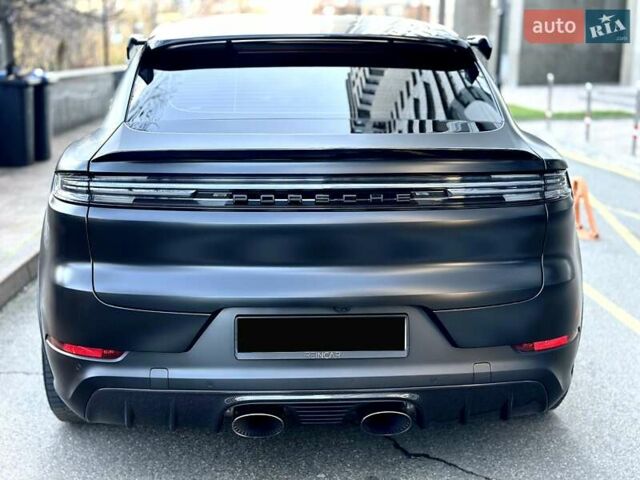 Серый Порше Cayenne Coupe, объемом двигателя 4 л и пробегом 5 тыс. км за 212000 $, фото 59 на Automoto.ua