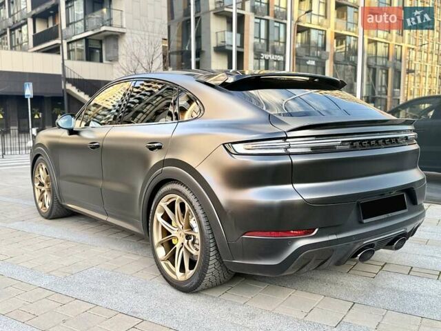 Серый Порше Cayenne Coupe, объемом двигателя 4 л и пробегом 5 тыс. км за 212000 $, фото 2 на Automoto.ua