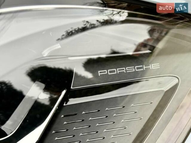 Серый Порше Cayenne Coupe, объемом двигателя 3 л и пробегом 26 тыс. км за 135555 $, фото 16 на Automoto.ua