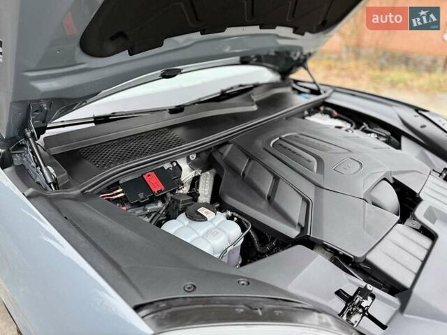 Серый Порше Cayenne Coupe, объемом двигателя 3 л и пробегом 26 тыс. км за 135555 $, фото 92 на Automoto.ua