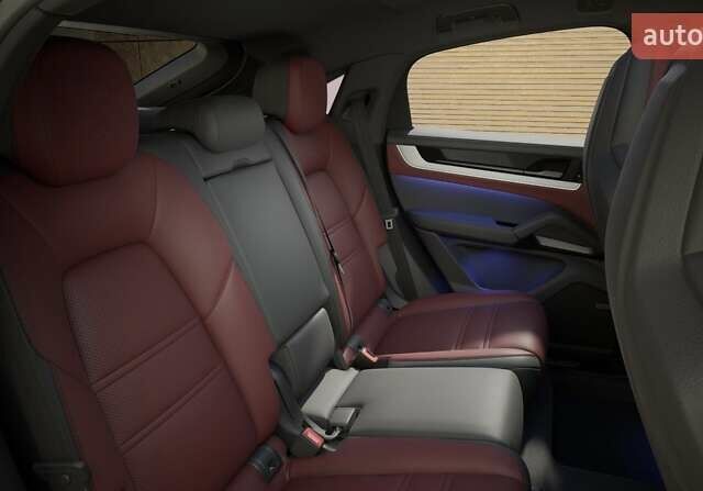 Серый Порше Cayenne Coupe, объемом двигателя 3 л и пробегом 26 тыс. км за 135555 $, фото 148 на Automoto.ua