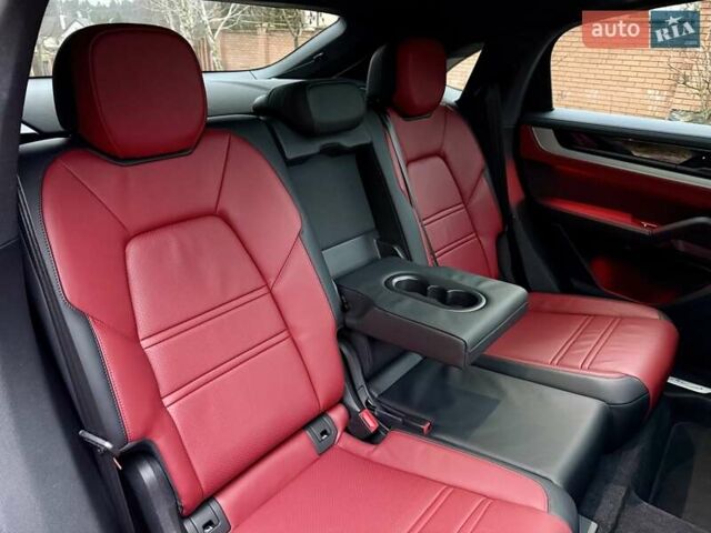 Серый Порше Cayenne Coupe, объемом двигателя 3 л и пробегом 26 тыс. км за 135555 $, фото 71 на Automoto.ua