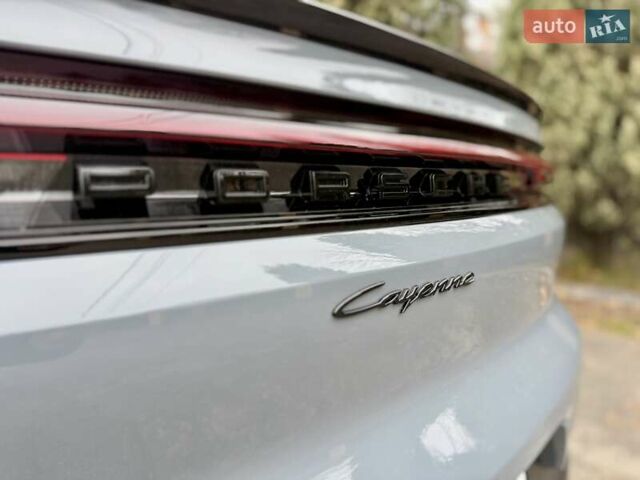 Серый Порше Cayenne Coupe, объемом двигателя 3 л и пробегом 26 тыс. км за 135555 $, фото 33 на Automoto.ua