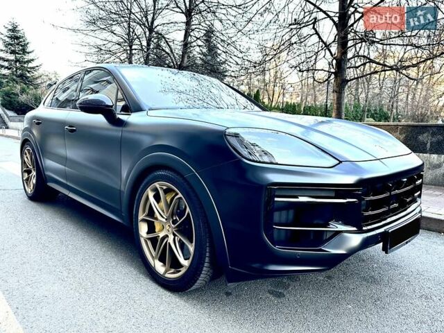 Серый Порше Cayenne Coupe, объемом двигателя 4 л и пробегом 5 тыс. км за 212000 $, фото 56 на Automoto.ua