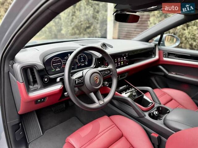 Серый Порше Cayenne Coupe, объемом двигателя 3 л и пробегом 26 тыс. км за 135555 $, фото 51 на Automoto.ua