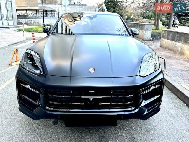 Серый Порше Cayenne Coupe, объемом двигателя 4 л и пробегом 5 тыс. км за 212000 $, фото 53 на Automoto.ua