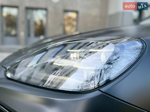 Серый Порше Cayenne Coupe, объемом двигателя 4 л и пробегом 5 тыс. км за 212000 $, фото 15 на Automoto.ua