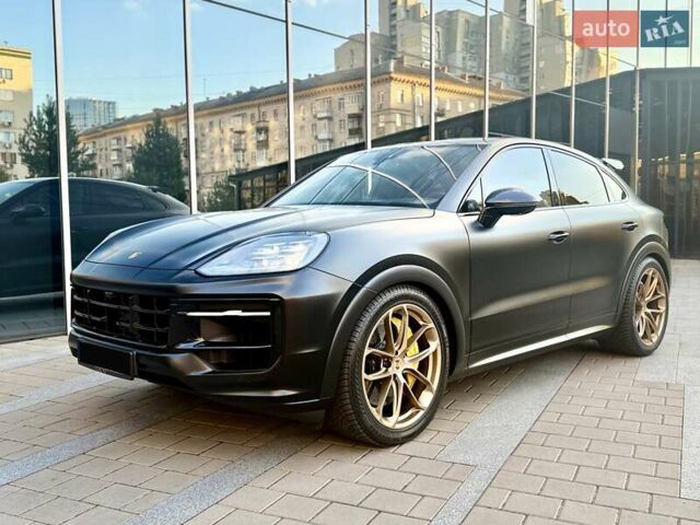 Серый Порше Cayenne Coupe, объемом двигателя 4 л и пробегом 5 тыс. км за 212000 $, фото 7 на Automoto.ua