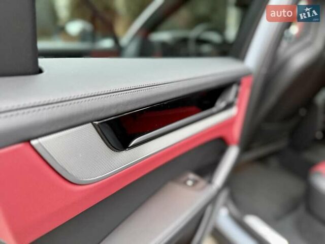 Серый Порше Cayenne Coupe, объемом двигателя 3 л и пробегом 26 тыс. км за 135555 $, фото 56 на Automoto.ua