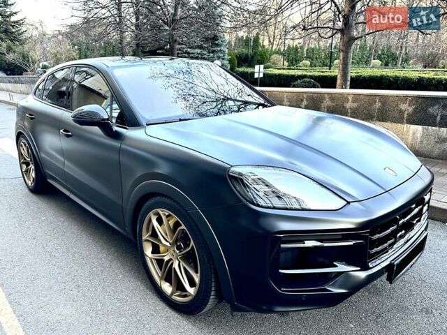 Серый Порше Cayenne Coupe, объемом двигателя 4 л и пробегом 5 тыс. км за 212000 $, фото 55 на Automoto.ua