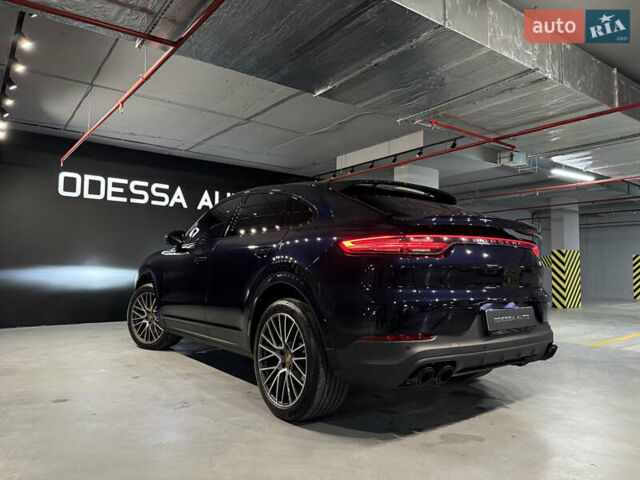 Синий Порше Cayenne Coupe, объемом двигателя 2.89 л и пробегом 11 тыс. км за 94500 $, фото 11 на Automoto.ua