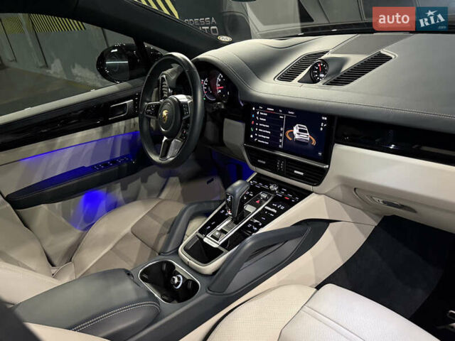 Синий Порше Cayenne Coupe, объемом двигателя 2.89 л и пробегом 11 тыс. км за 94500 $, фото 30 на Automoto.ua