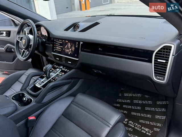 Синий Порше Cayenne Coupe, объемом двигателя 3 л и пробегом 17 тыс. км за 79000 $, фото 48 на Automoto.ua