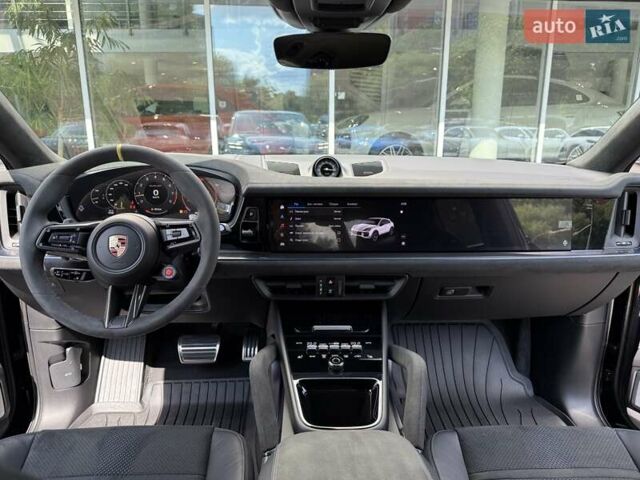 Синій Порше Cayenne Coupe, об'ємом двигуна 4 л та пробігом 6 тис. км за 307074 $, фото 18 на Automoto.ua