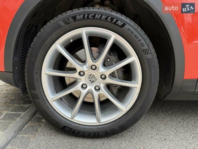 Помаранчевий Порше Cayenne Coupe, об'ємом двигуна 3 л та пробігом 96 тис. км за 58500 $, фото 32 на Automoto.ua