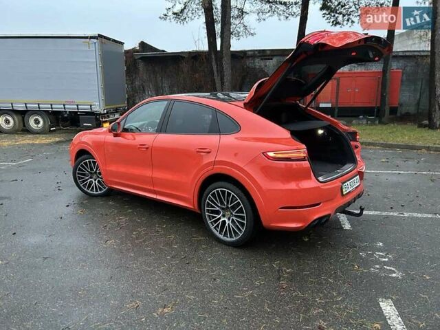 Оранжевый Порше Cayenne Coupe, объемом двигателя 2.89 л и пробегом 137 тыс. км за 69000 $, фото 10 на Automoto.ua