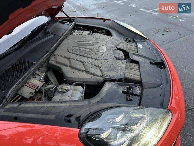 Оранжевый Порше Cayenne Coupe, объемом двигателя 2.89 л и пробегом 137 тыс. км за 69000 $, фото 16 на Automoto.ua