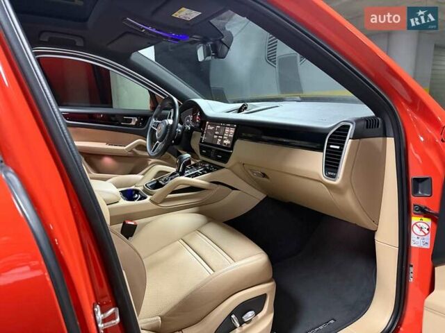 Оранжевый Порше Cayenne Coupe, объемом двигателя 3 л и пробегом 70 тыс. км за 75500 $, фото 92 на Automoto.ua