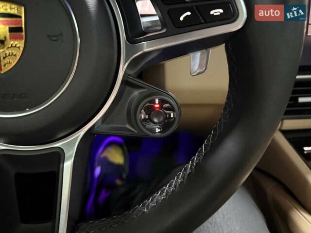 Оранжевый Порше Cayenne Coupe, объемом двигателя 3 л и пробегом 70 тыс. км за 75500 $, фото 69 на Automoto.ua