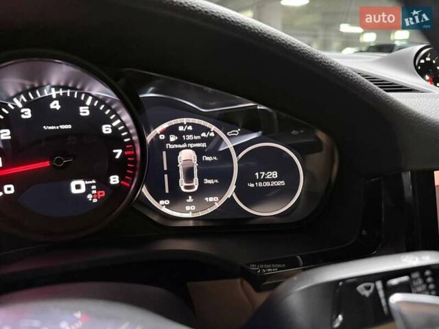Оранжевый Порше Cayenne Coupe, объемом двигателя 3 л и пробегом 70 тыс. км за 75500 $, фото 74 на Automoto.ua