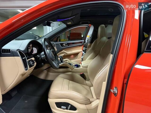 Оранжевый Порше Cayenne Coupe, объемом двигателя 3 л и пробегом 70 тыс. км за 75500 $, фото 41 на Automoto.ua