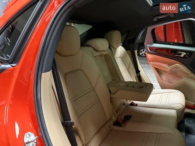 Оранжевый Порше Cayenne Coupe, объемом двигателя 3 л и пробегом 70 тыс. км за 75500 $, фото 62 на Automoto.ua