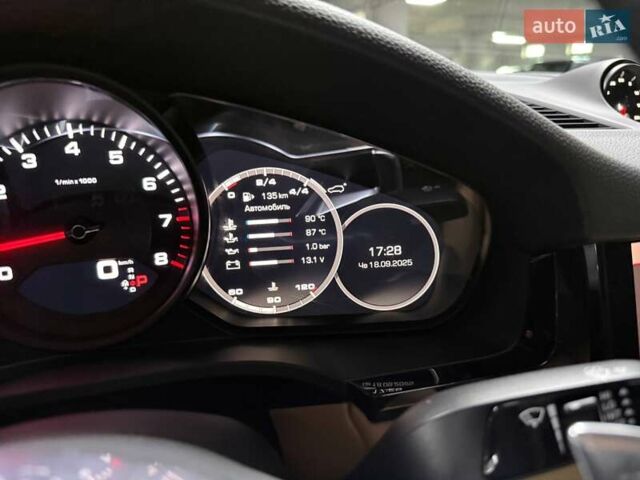 Оранжевый Порше Cayenne Coupe, объемом двигателя 3 л и пробегом 70 тыс. км за 75500 $, фото 73 на Automoto.ua